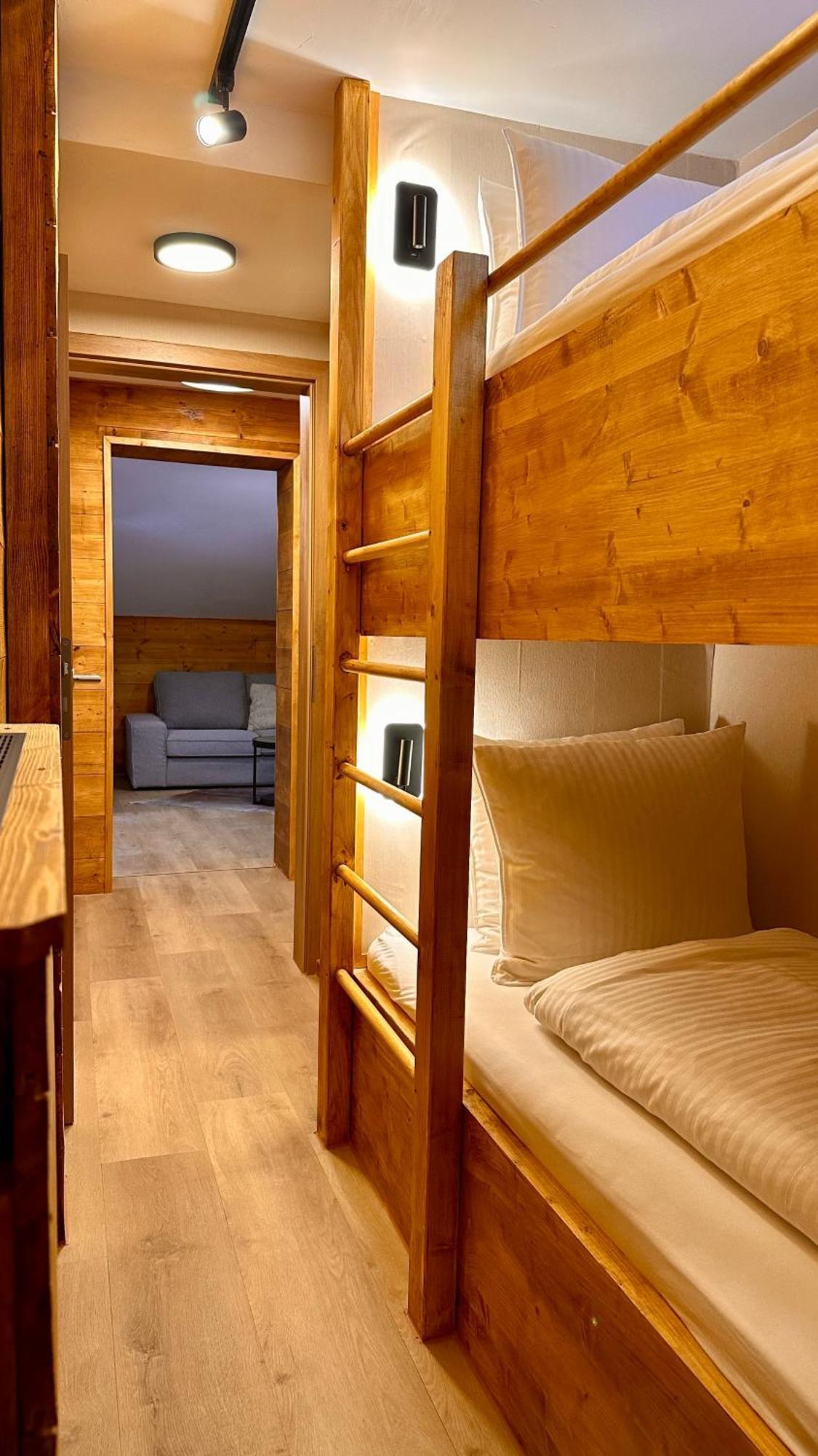 Alpen Lodge Рицлерн Екстериор снимка